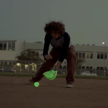 Chargeball Baseball Glove Glow in the Dark PRO Kit + Baseball